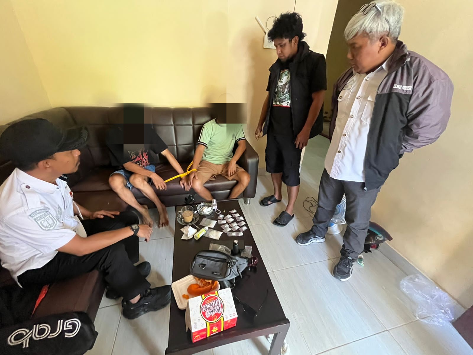 2 Pengedar Diringkus di Luwuk Utara, Polisi Sita 50 Gram Sabu